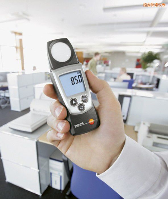 �Ӱ��նȃx