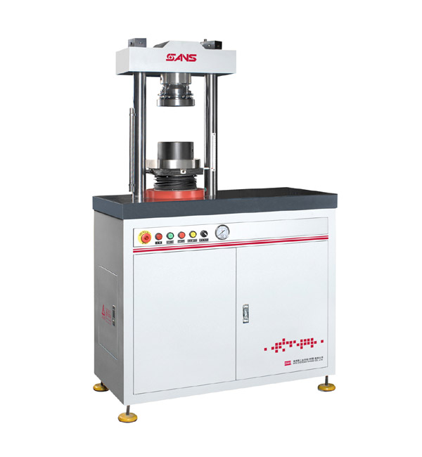 �Һʽ����ԇ�(y��n)�C(j��)(300kN)